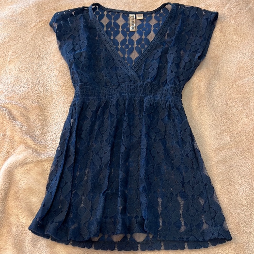 Shirt by Eyeshadow size m in navy